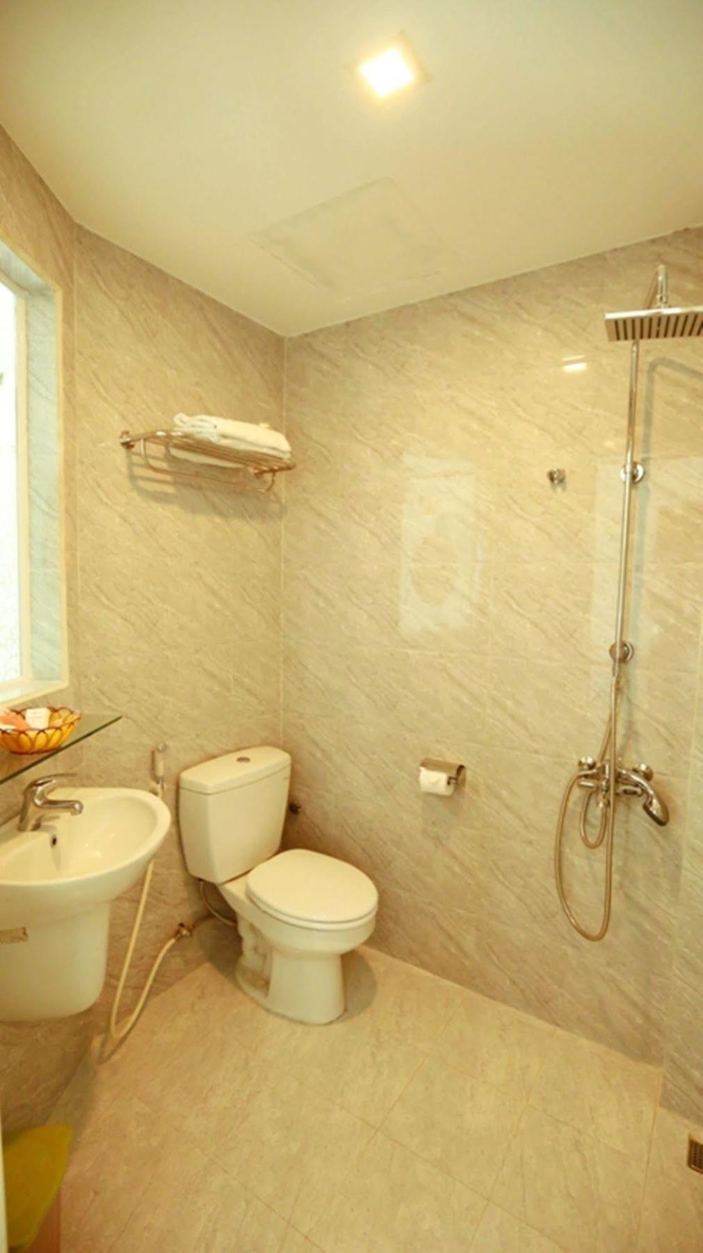 Xuan Hung Hotel Da Nang Exterior foto