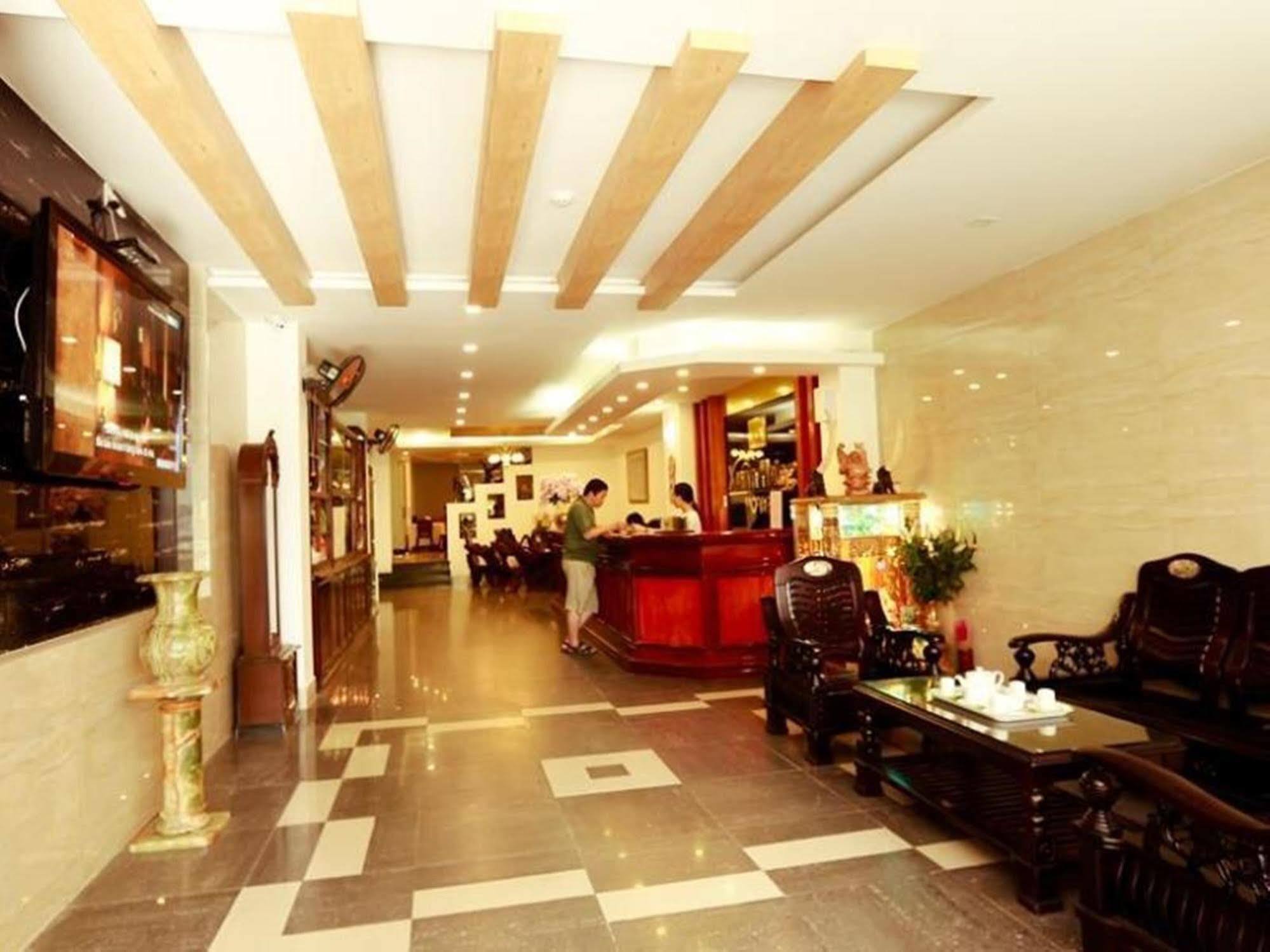 Xuan Hung Hotel Da Nang Exterior foto